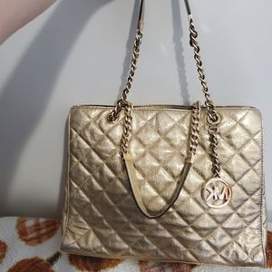 Micheal Kors bag